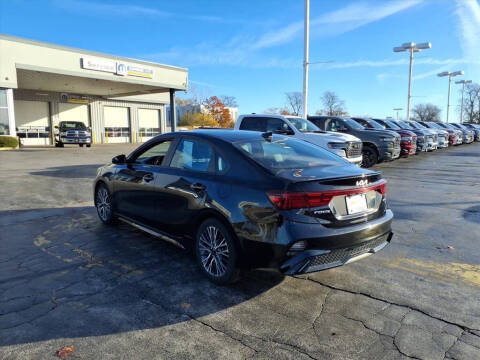 2023 Kia Forte GT-Line