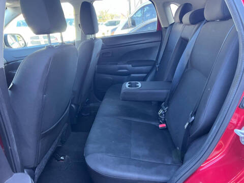 2015 Mitsubishi Outlander Sport ES