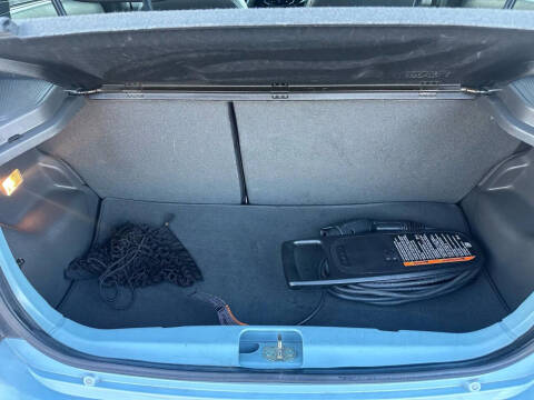 2014 Chevrolet Spark EV 2LT