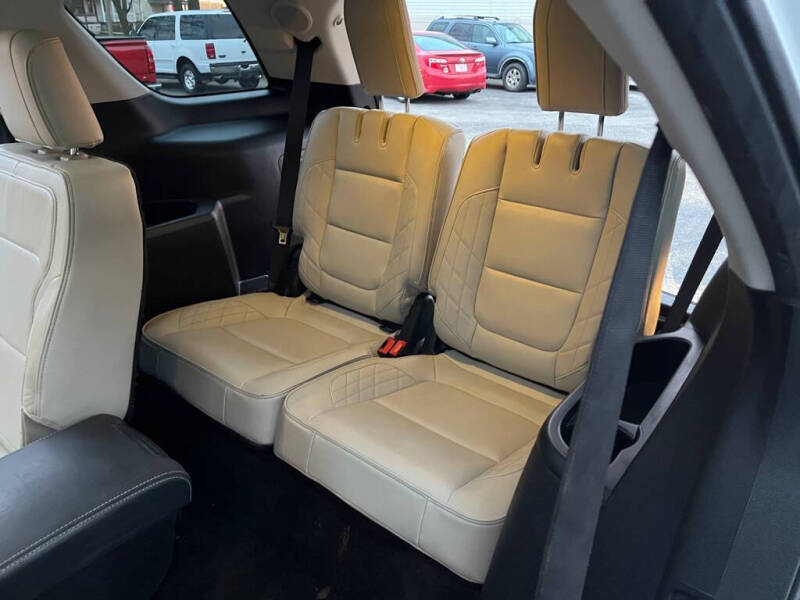 2016 Ford Explorer Platinum