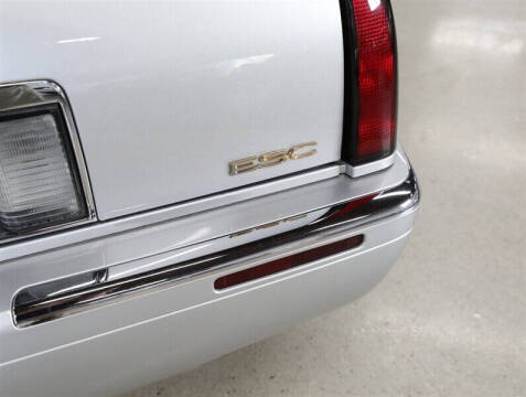 2002 Cadillac Eldorado ESC