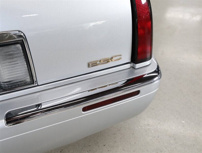 2002 Cadillac Eldorado ESC