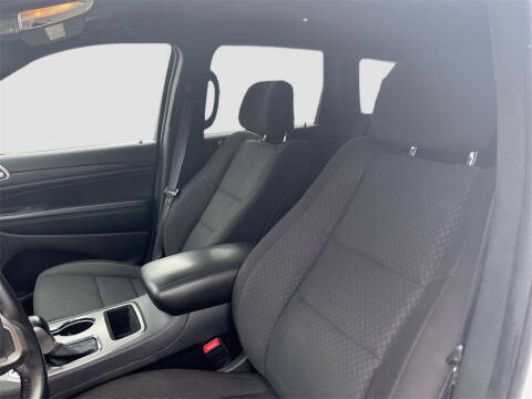 2021 Jeep Grand Cherokee Laredo E