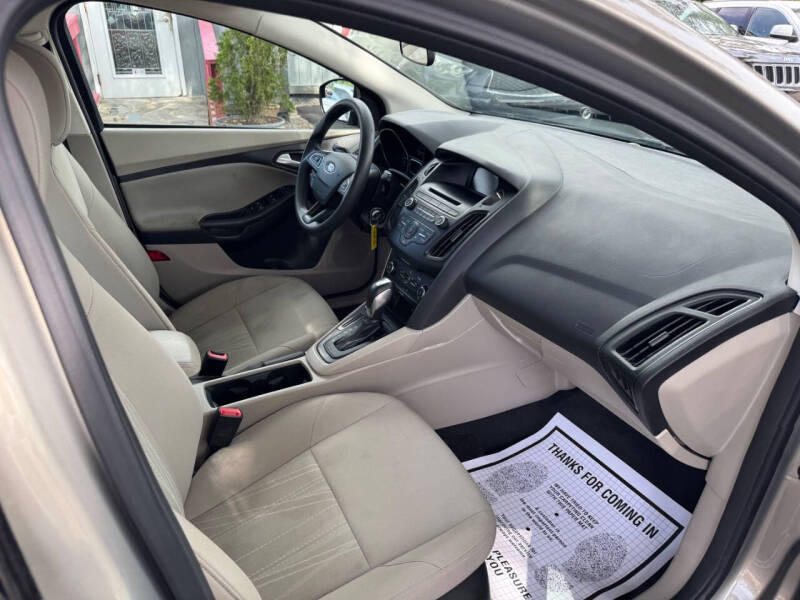 2015 Ford Focus SE