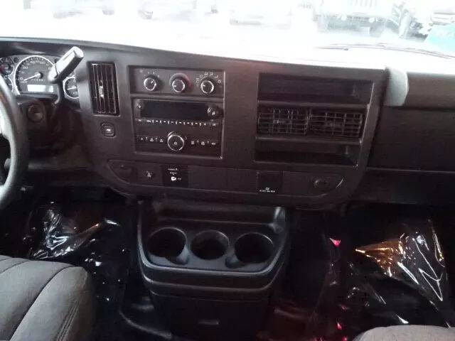 2016 GMC Savana 2500