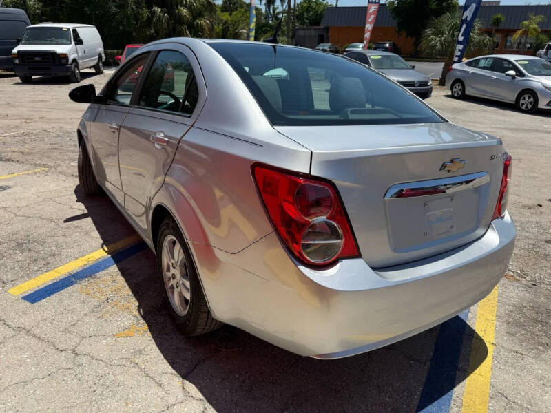 2013 Chevrolet Sonic LT Auto