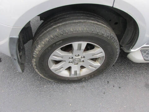 2010 Nissan Pathfinder SE