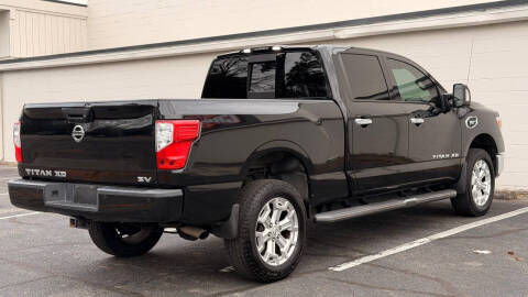 2017 Nissan Titan XD SV