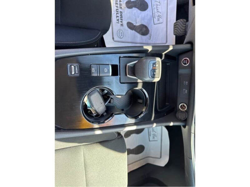 2023 Nissan Rogue S - Photo 24