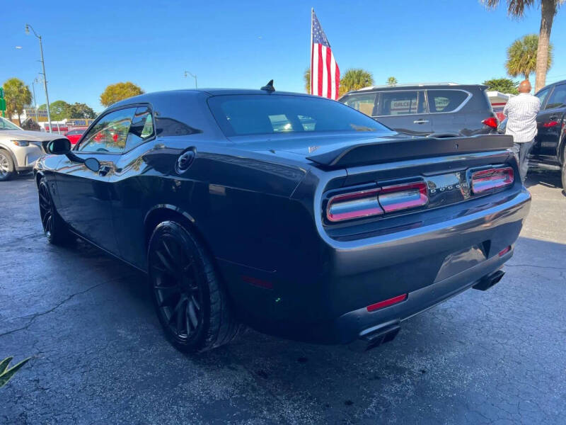 2017 Dodge Challenger