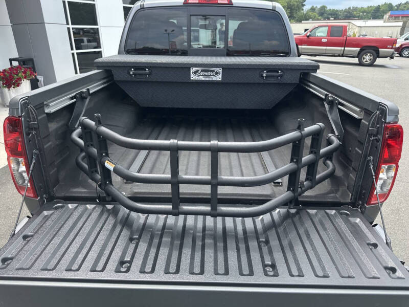 2021 Nissan Frontier SV