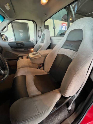 1999 Ford F-150 SVT Lightning