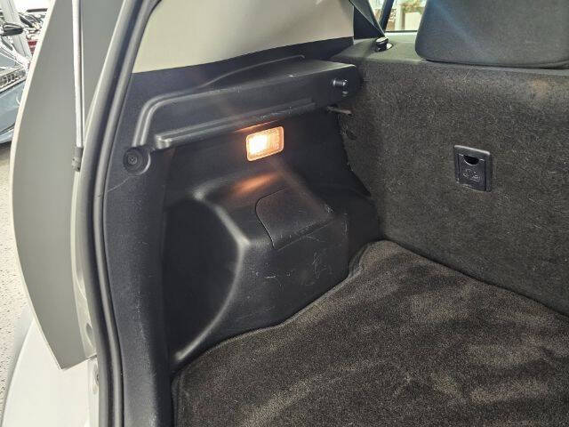 2012 Toyota Prius c Three