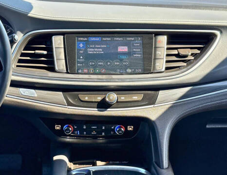 2022 Buick Enclave Premium