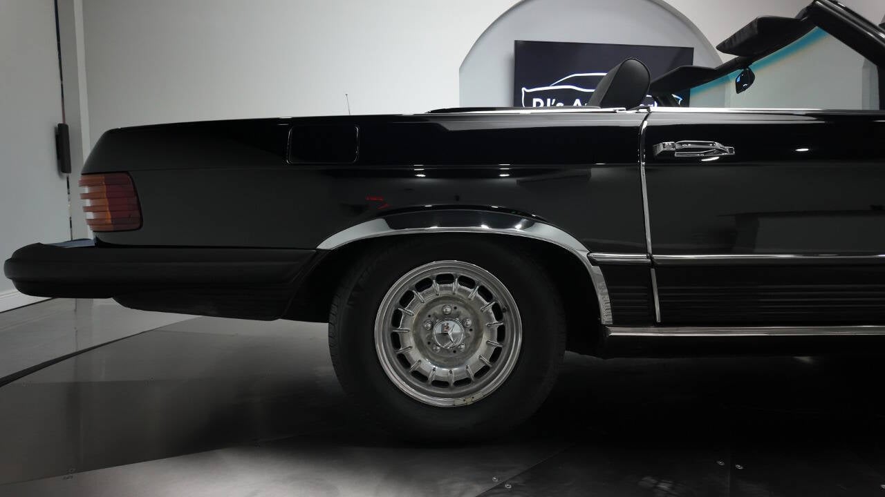 1982 Mercedes-Benz 380-Class 25