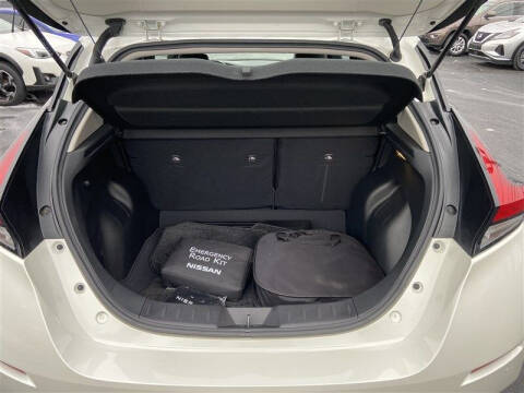 2022 Nissan LEAF SL PLUS