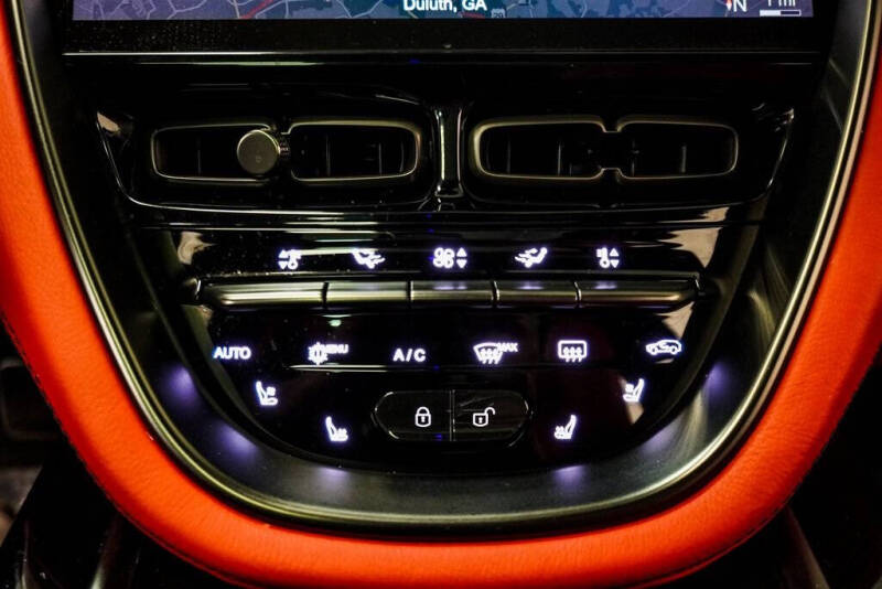 2021 Aston Martin DBX