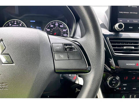 2023 Mitsubishi Eclipse Cross LE