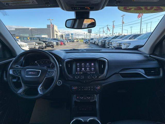 2023 GMC Terrain AT4