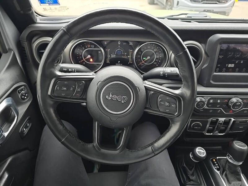 2021 Jeep Gladiator Sport