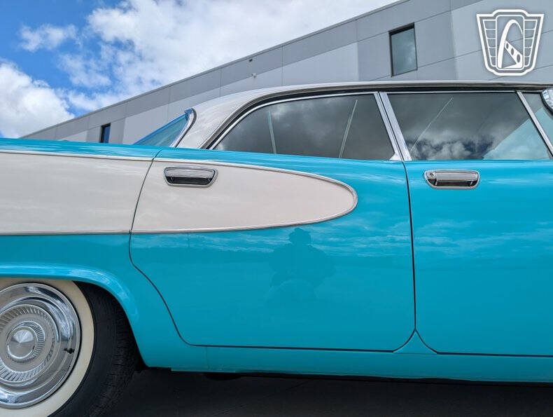 1957 Chrysler Windsor