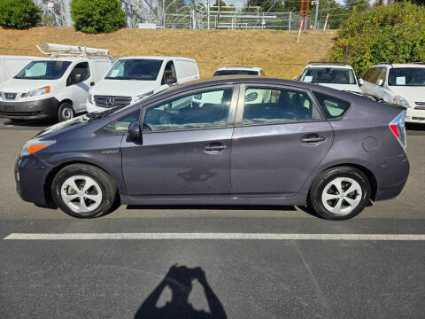 2015 Toyota Prius Two