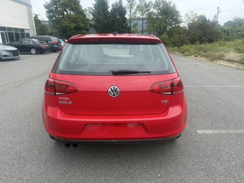 2015 Volkswagen Golf TSI SE
