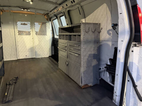 2016 Chevrolet Express 2500