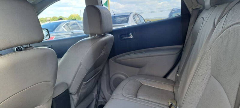 2010 Nissan Rogue S