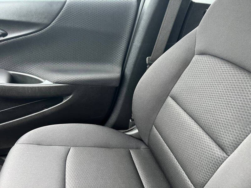 2023 Chevrolet Malibu LS