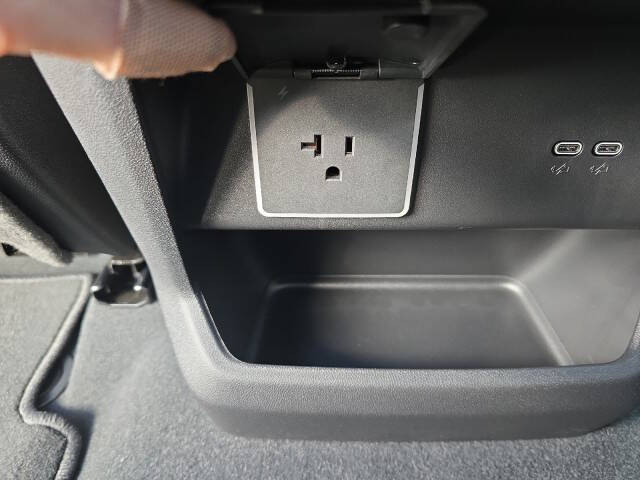 2025 Chevrolet Silverado EV RST