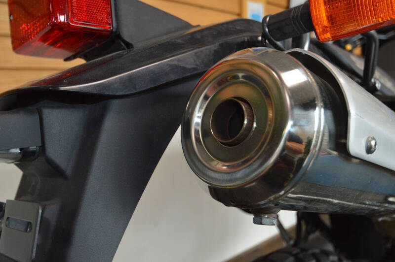 2017 Suzuki DR650SE