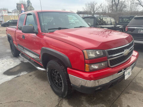 2007 Chevrolet Silverado 1500 Classic for sale at River City Auto Inc. in Fergus Falls MN