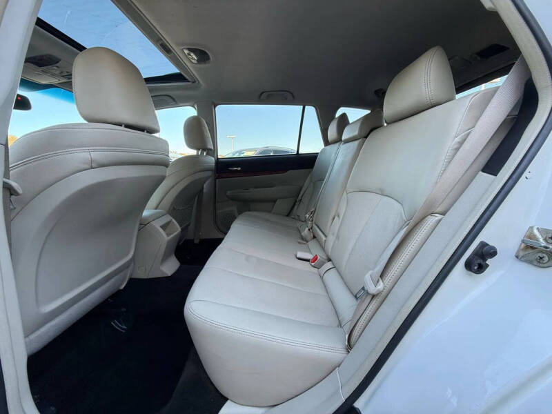 2012 Subaru Outback 3.6R Limited