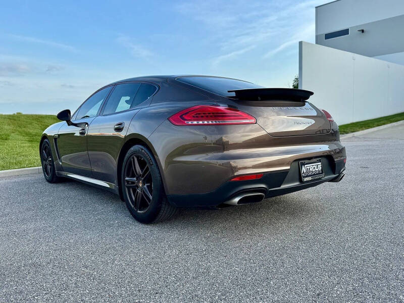 2014 Porsche Panamera 4