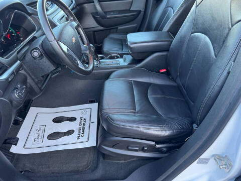 2017 Chevrolet Traverse LT