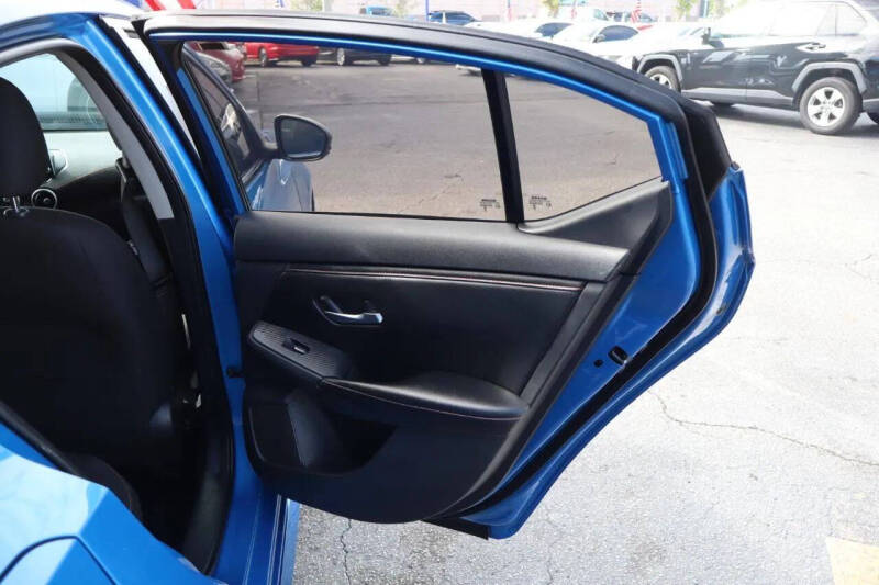 2022 Nissan Sentra SR