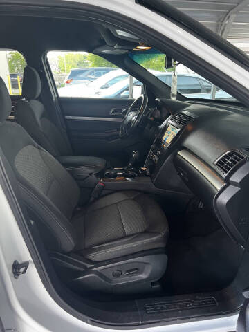 2019 Ford Explorer XLT