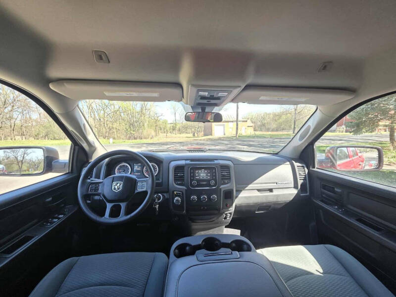 2019 RAM 1500 Classic Express