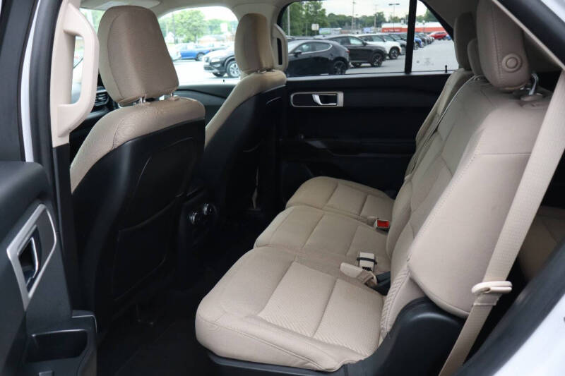 2020 Ford Explorer