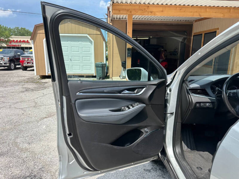 2019 Buick Enclave Essence