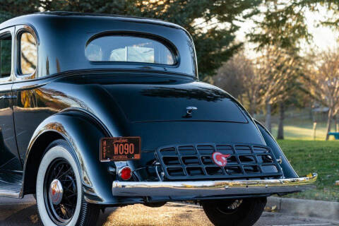 1933 Pontiac Coupe