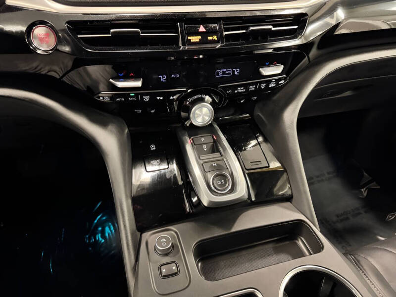 2025 Acura MDX w/Tech