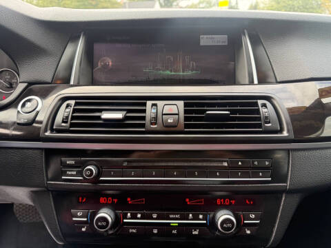 2015 BMW 5 Series 528i xDrive