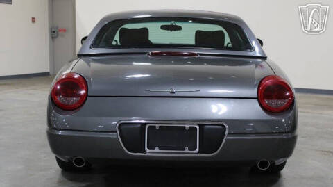 2003 Ford Thunderbird