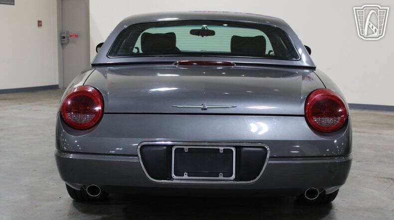 2003 Ford Thunderbird