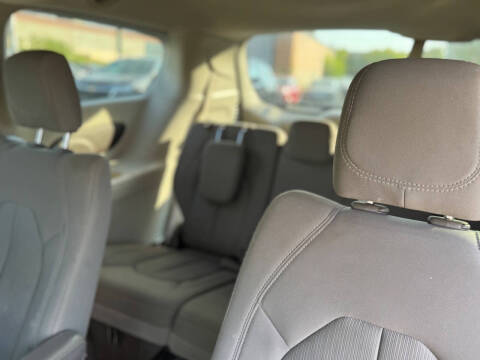 2017 Chrysler Pacifica Touring