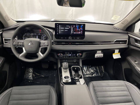 2026 Mitsubishi Outlander Trail Edition