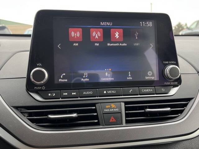 2024 Nissan Altima 2.5 SR