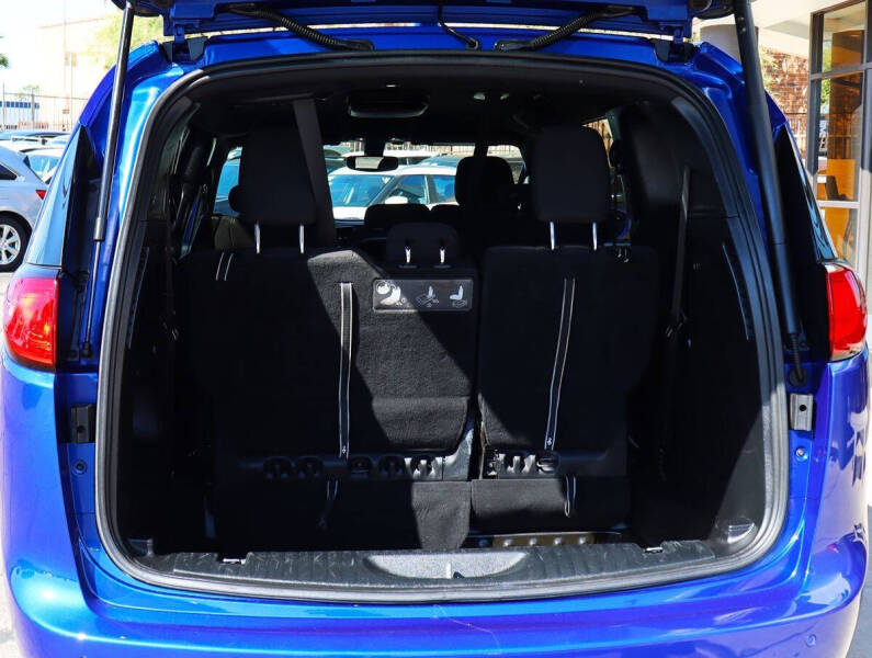 2020 Chrysler Pacifica Touring